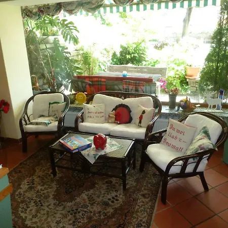Gaestehaus-staats Bed & Breakfast 3*