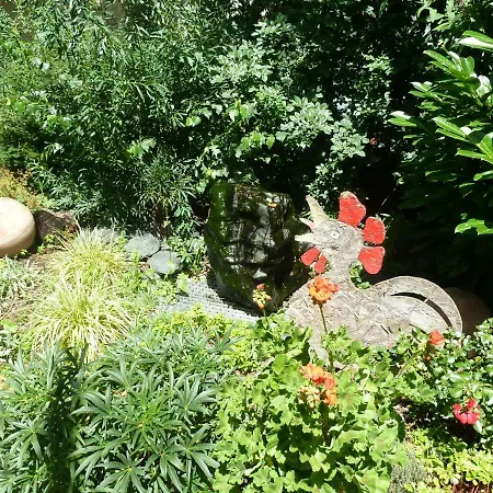 Gaestehaus-staats Bed & Breakfast 3*