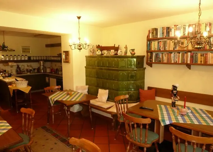 Gaestehaus-staats 3* Obervellach