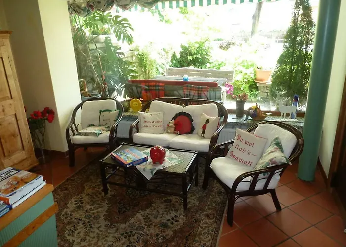 Gaestehaus-staats Oda ve Kahvaltı 3*